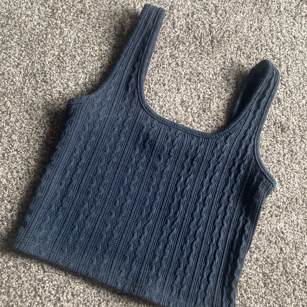 Grey crop top